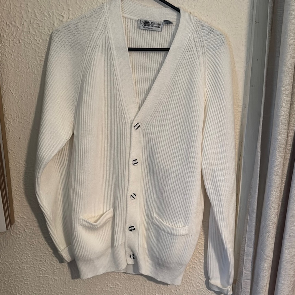Pebble Beach - White Cardigan Sweater